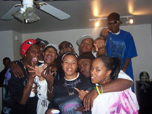 aashrfam2.jpg
